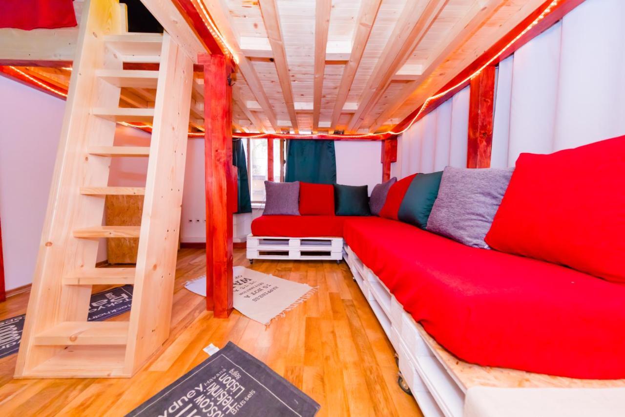 Appartamento Cloud 9 House Bucarest Esterno foto