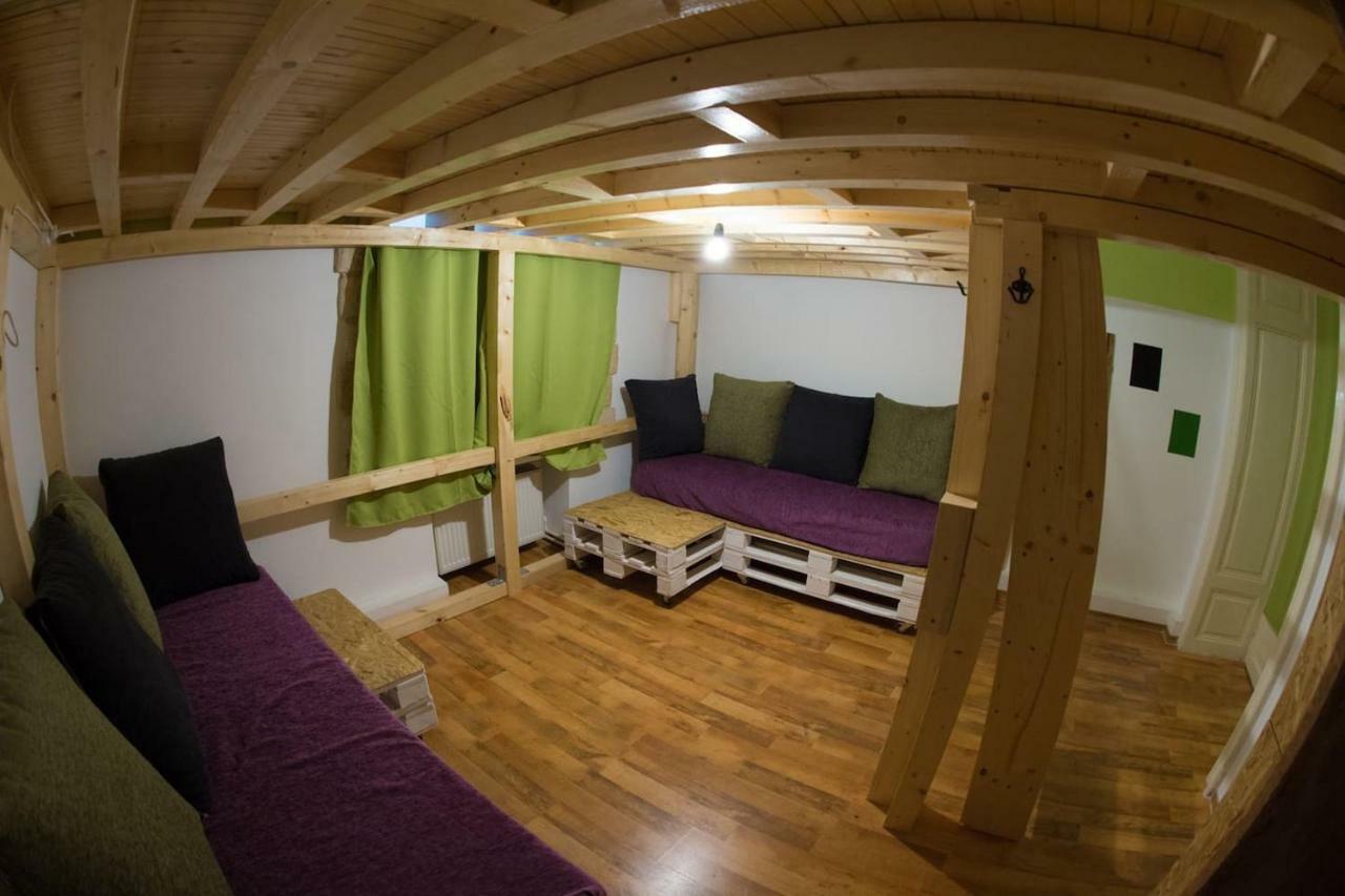 Appartamento Cloud 9 House Bucarest Esterno foto