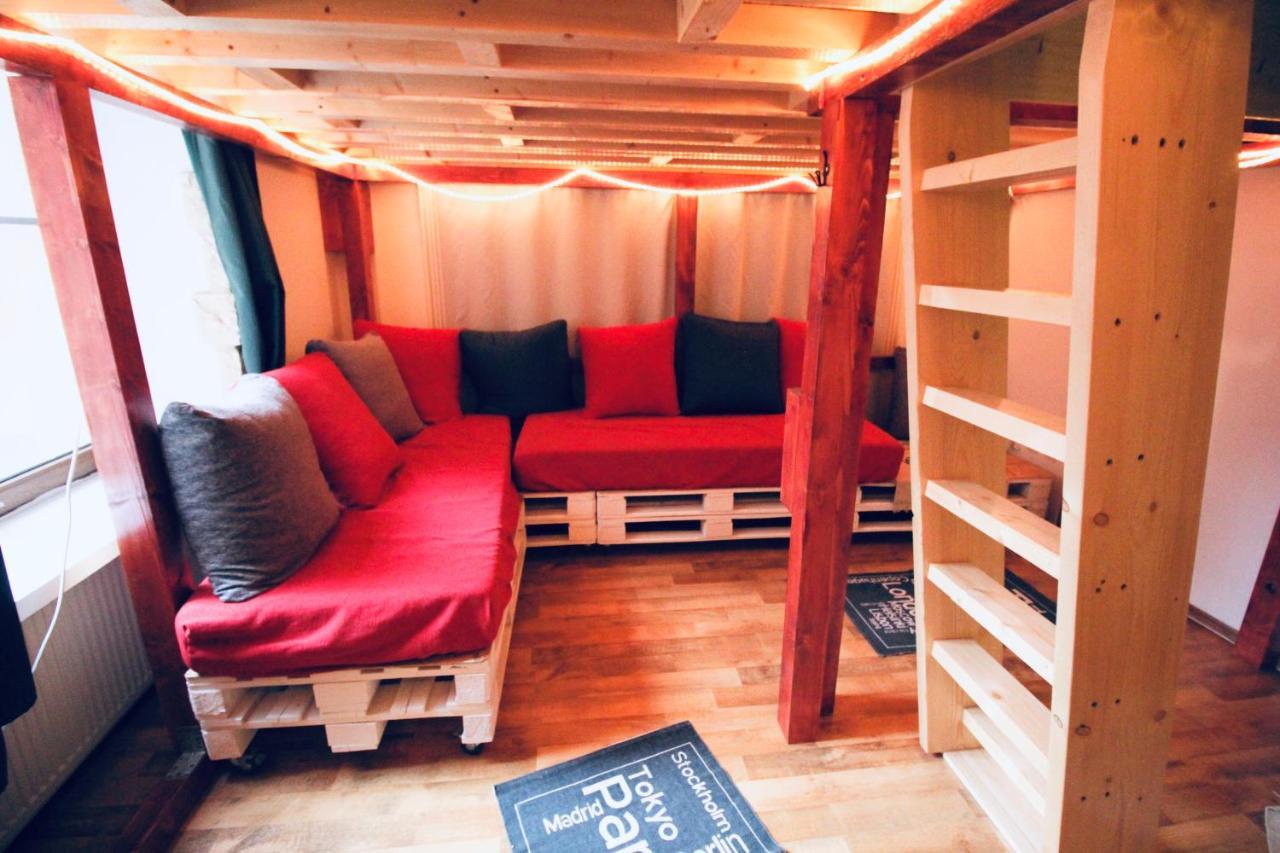 Appartamento Cloud 9 House Bucarest Esterno foto